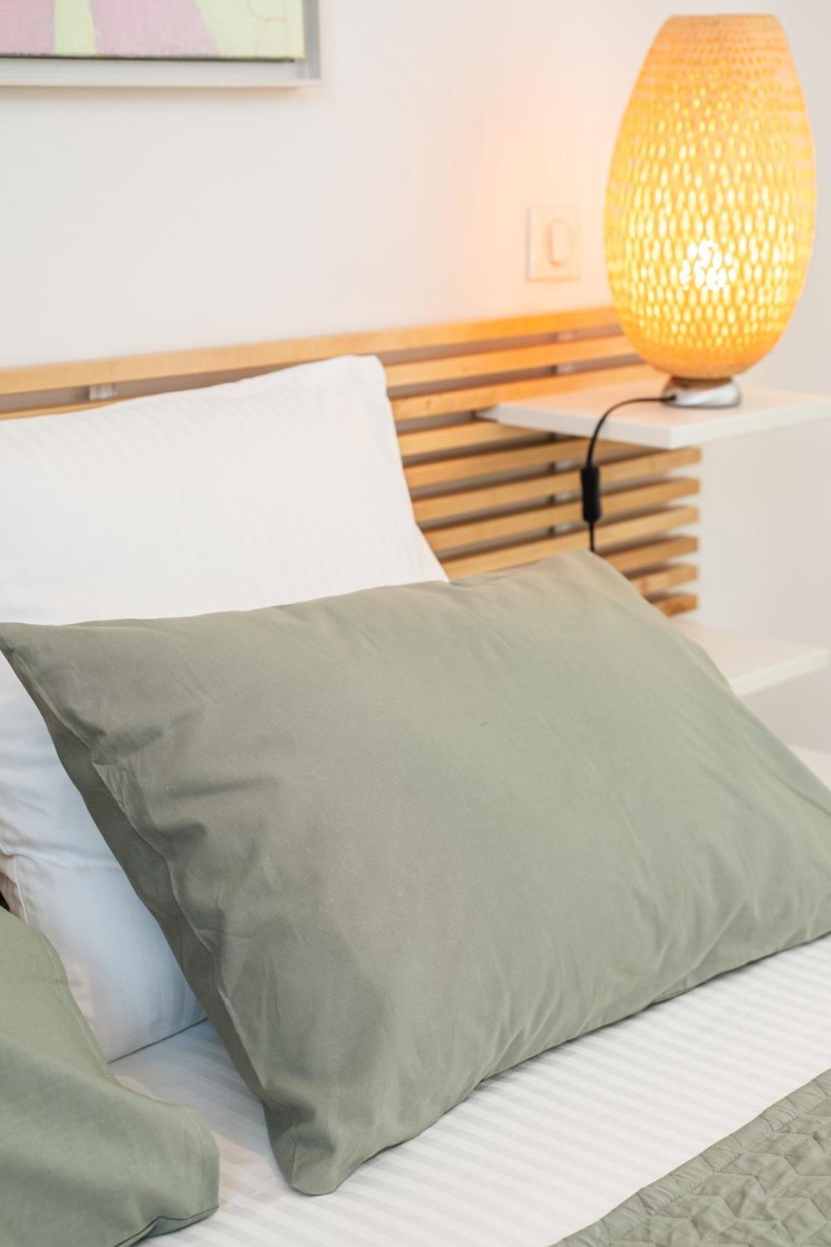 Design T2, Neuf, 8 Min Palais Et Croisette, Parking *